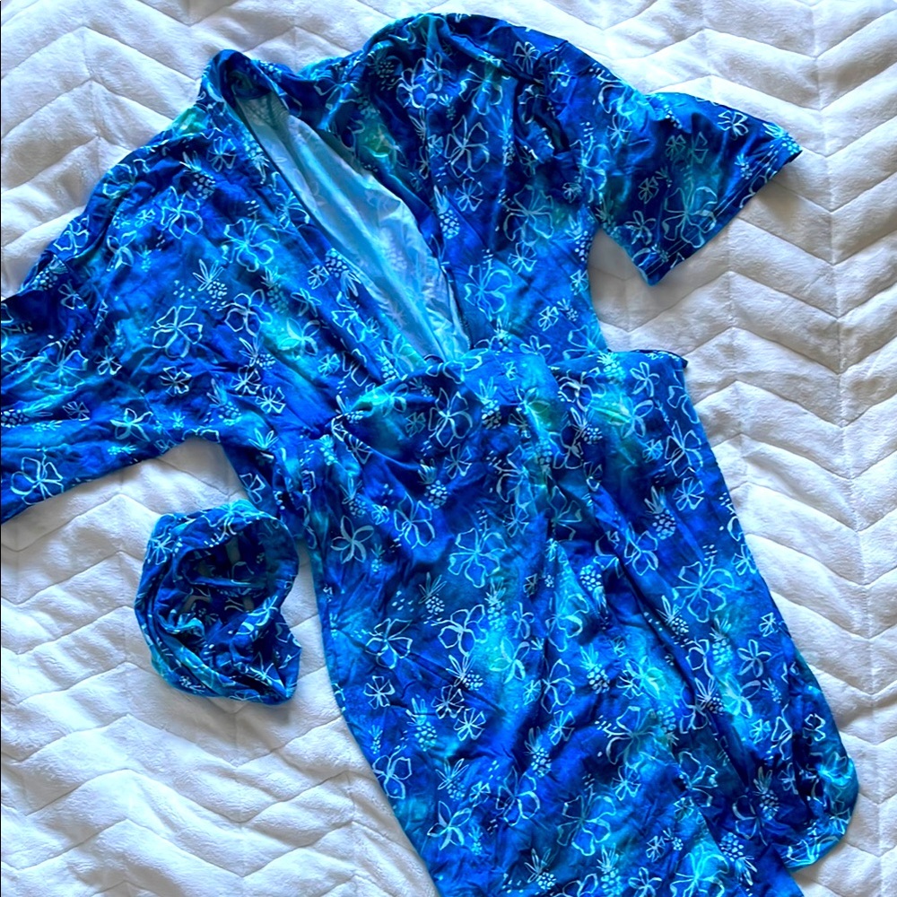 Blue Floral Coco Moon Hawaii Mama Robe in Medium